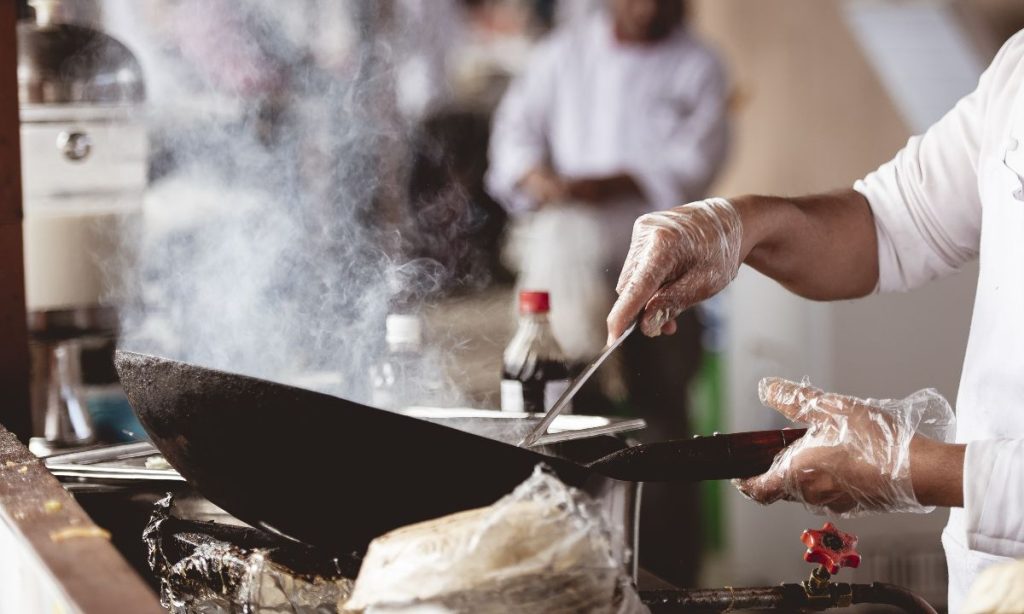 Melindungi Mata saat di Dapur, Ini Tipsnya
