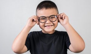 Risiko Miopia Progresif Adalah Ablasi Retina sampai Katarak